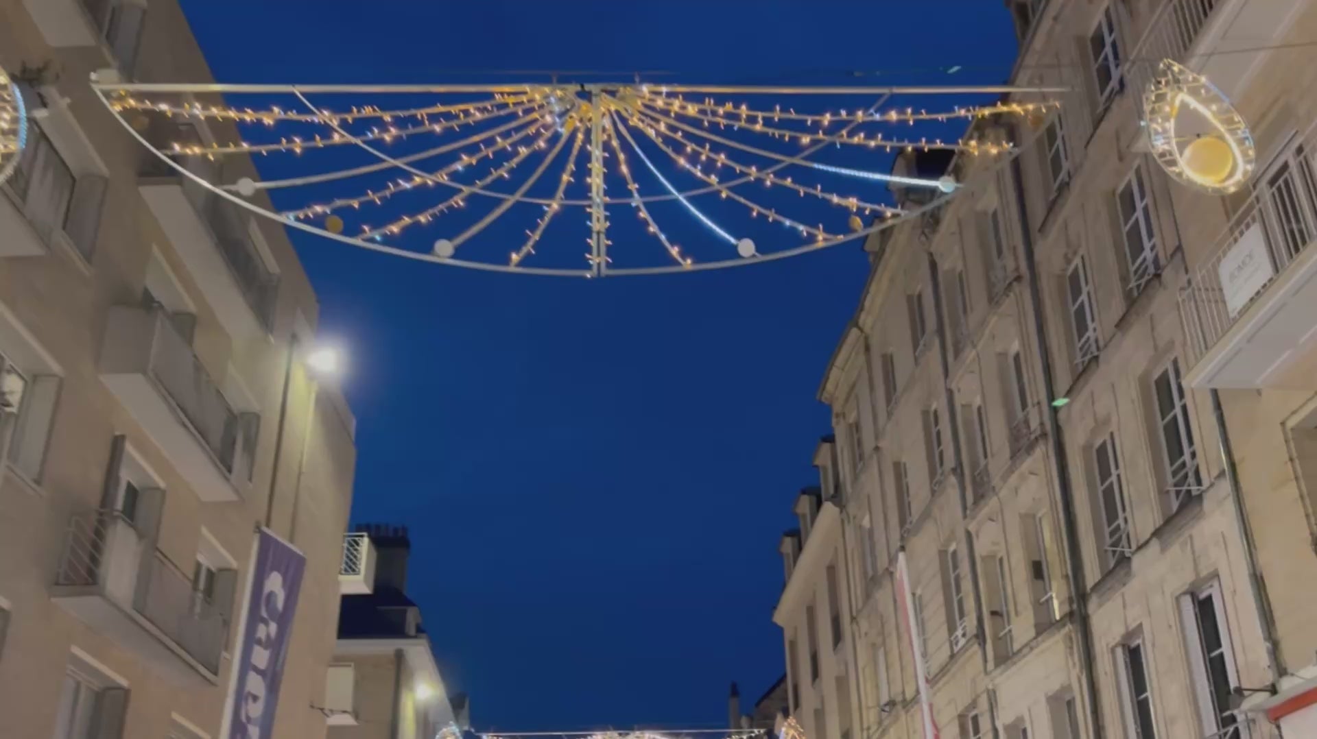 Charger la vidéo : Automne/hiver 2025, avec nos mannequins préférés